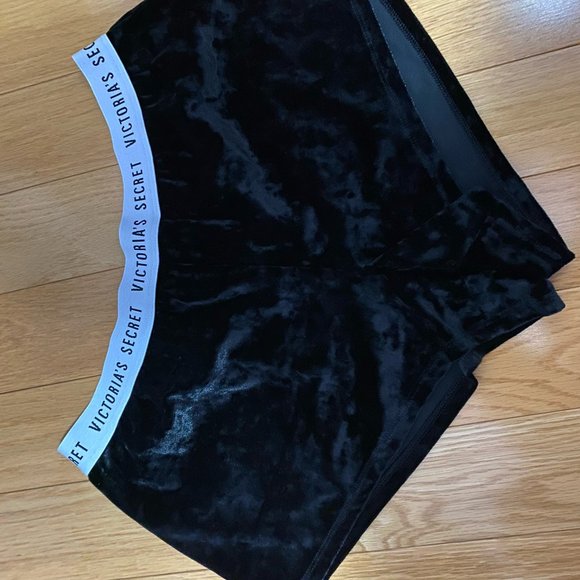 Velvet Victoria Secret Shorts - Picture 1 of 2